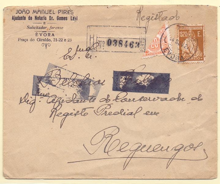 1022 f.jpg -     Lote:    1022 (frente)            Portugal       Descrição:         1926 &mdash; Ceres. Emissão Londres + Porteado do imposto postal * Padrões da Grande Guerra. Sobrescrito circulado registado de Évora (14.11.27) para Reguengos (15.11.27) com selo de 1$20 CE413 + selo  bipartido de $20 CE POR1 usado como selo de recurso do imposto postal em falta na estação. B e MR.        Carta       Valor Base:     &euro; 150,00     Valor Venda:     Retirado     